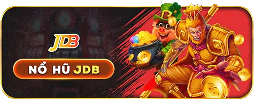 Người chơi đang tập trung vào màn hình trò chơi bắn cá Kuwin24 Casino